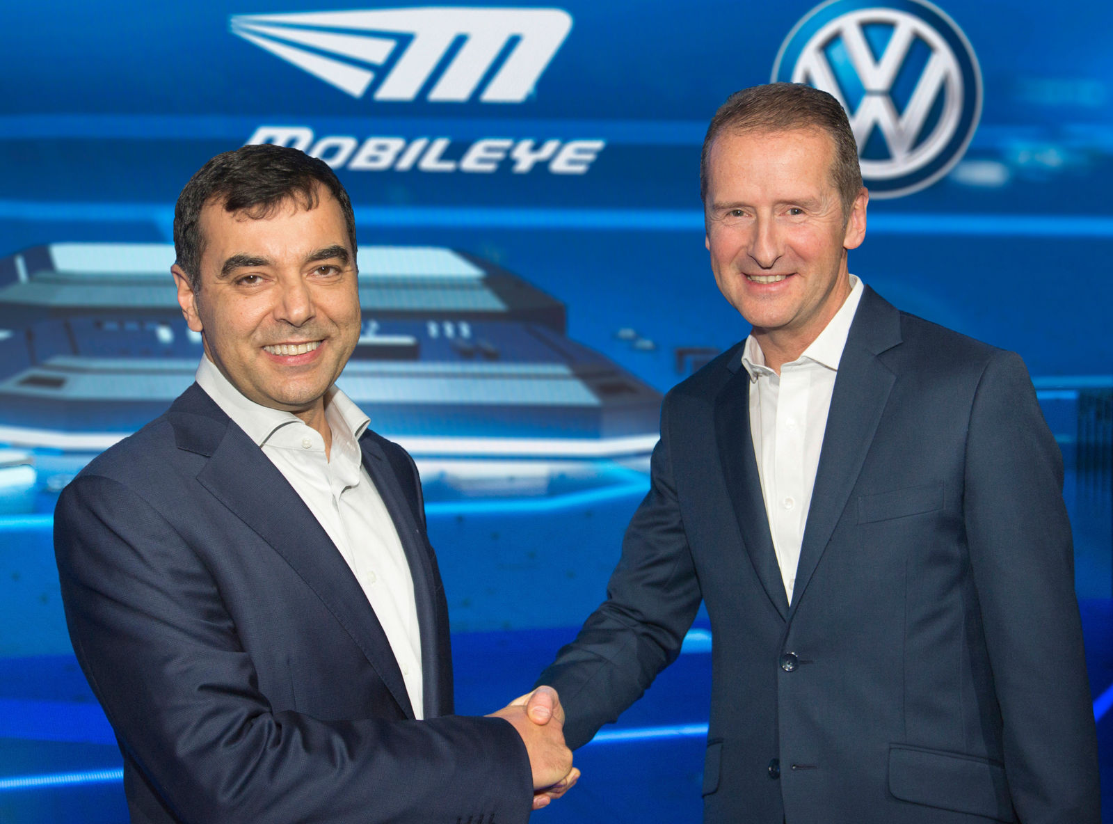Swarm data paves way for autonomous driving Volkswagen and Mobileye sign agreement