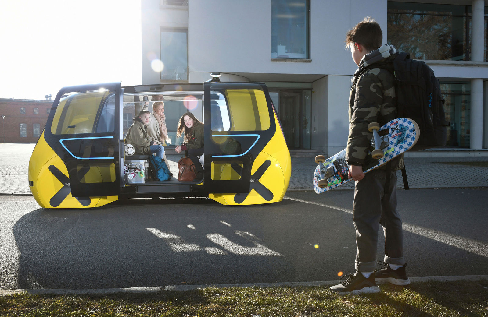 Mobilität für alle – auf Knopfdruck: Volkswagen Konzern präsentiert jüngste Variante des SEDRIC