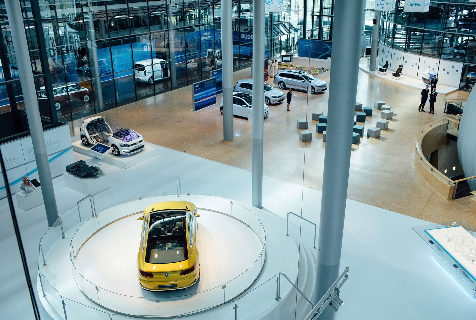 The Transparent Factory (Die Gläserne Manufaktur) is opening its doors today as a new showcase for electric mobility and digitalisation