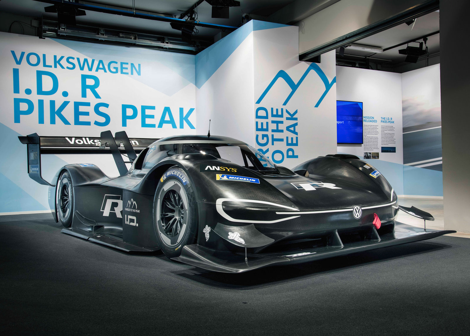 The Volkswagen ID. R Pikes Peak – Motorsport driving electromobility to the top