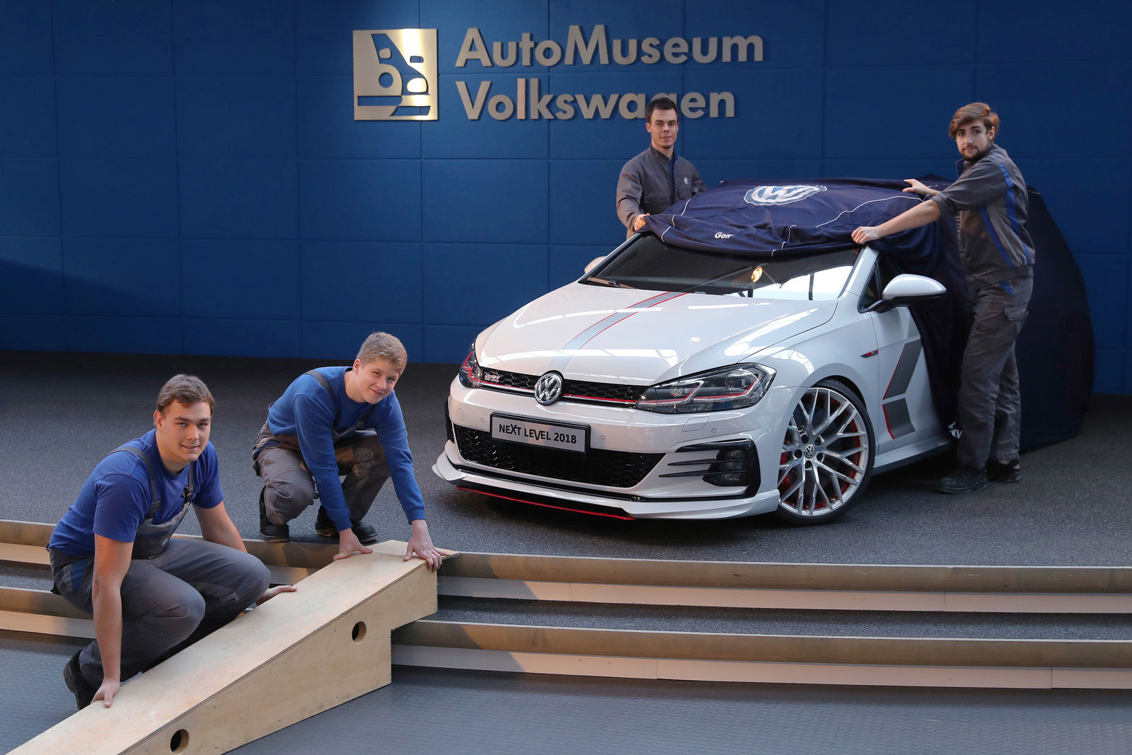 Ritterschlag für das Azubi-Projekt „Wörthersee-GTI“: Golf GTI Next Level steht auf der Essen Motor Show