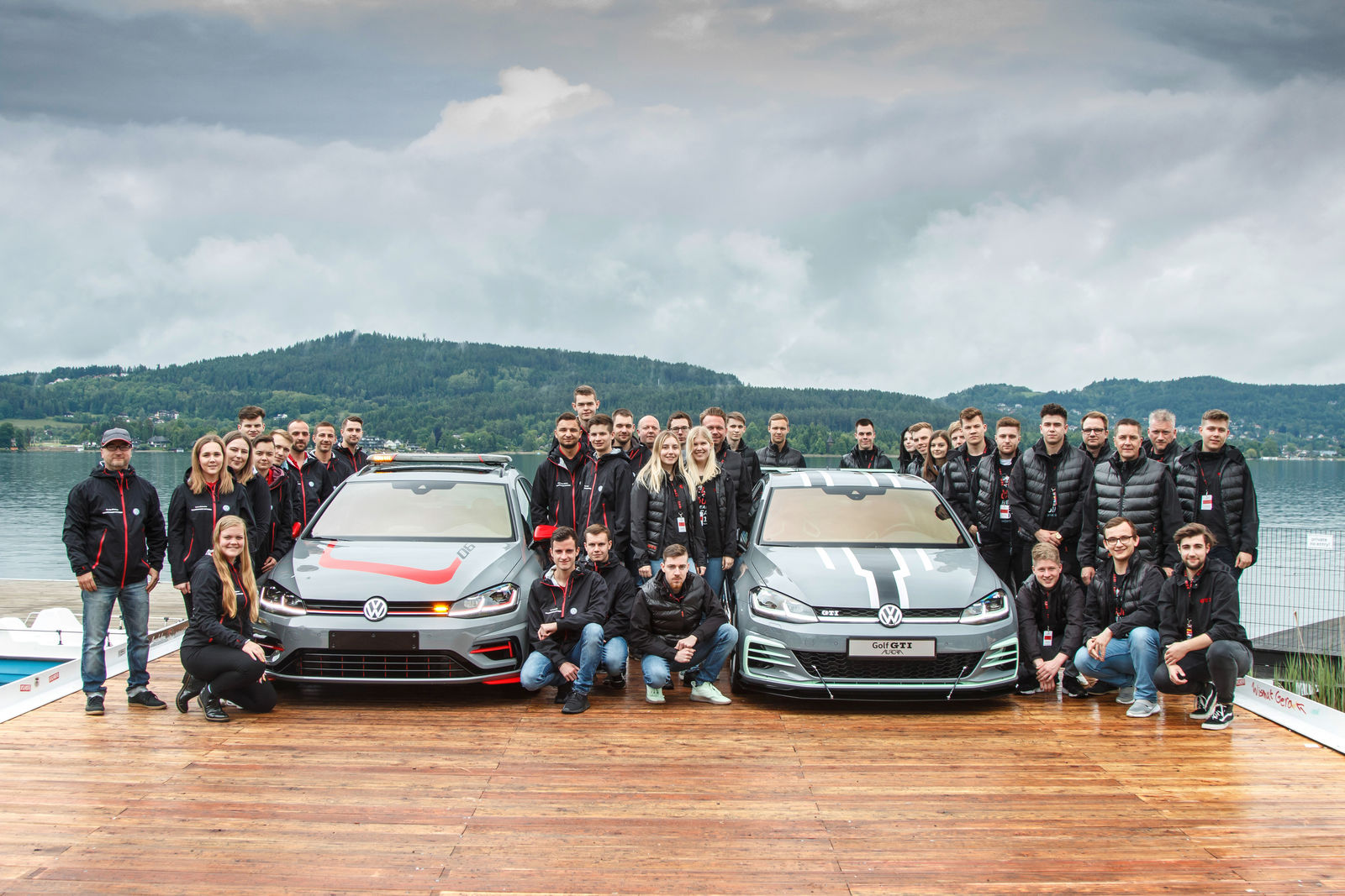 Doppelpremiere beim GTI-Treffen: Auszubildende aus Wolfsburg und Zwickau präsentieren selbst entwickelte Golf-Showcars Aurora und FighteR
