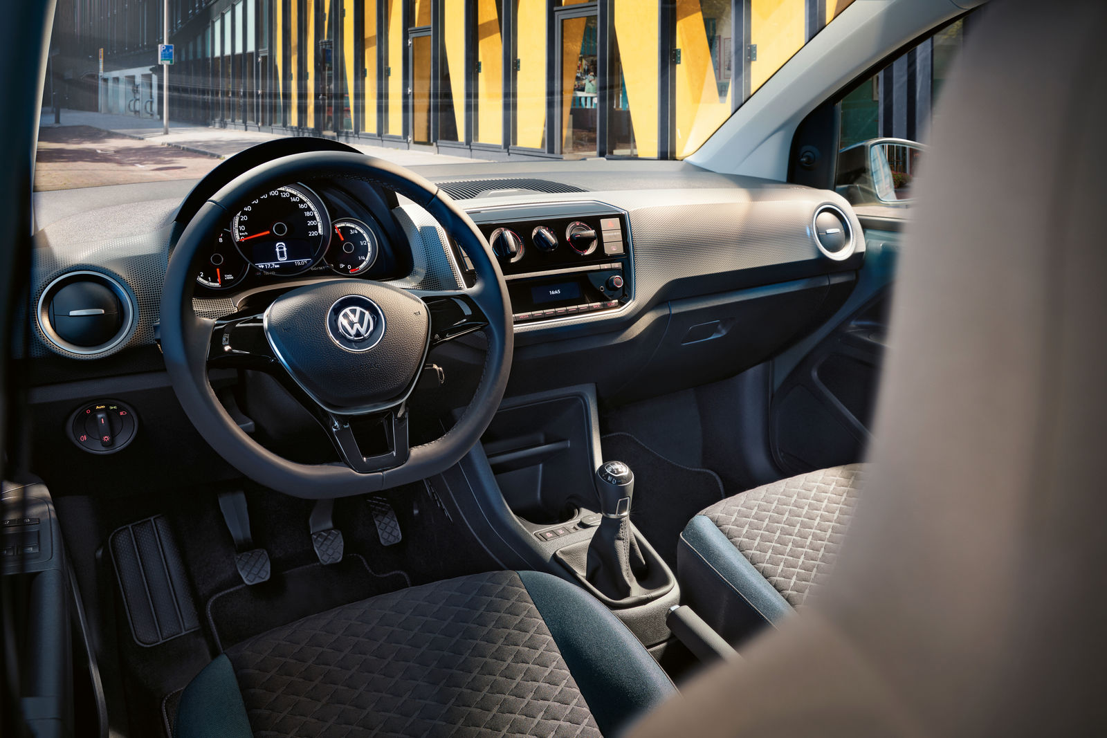 Volkswagen up! IQ.DRIVE
