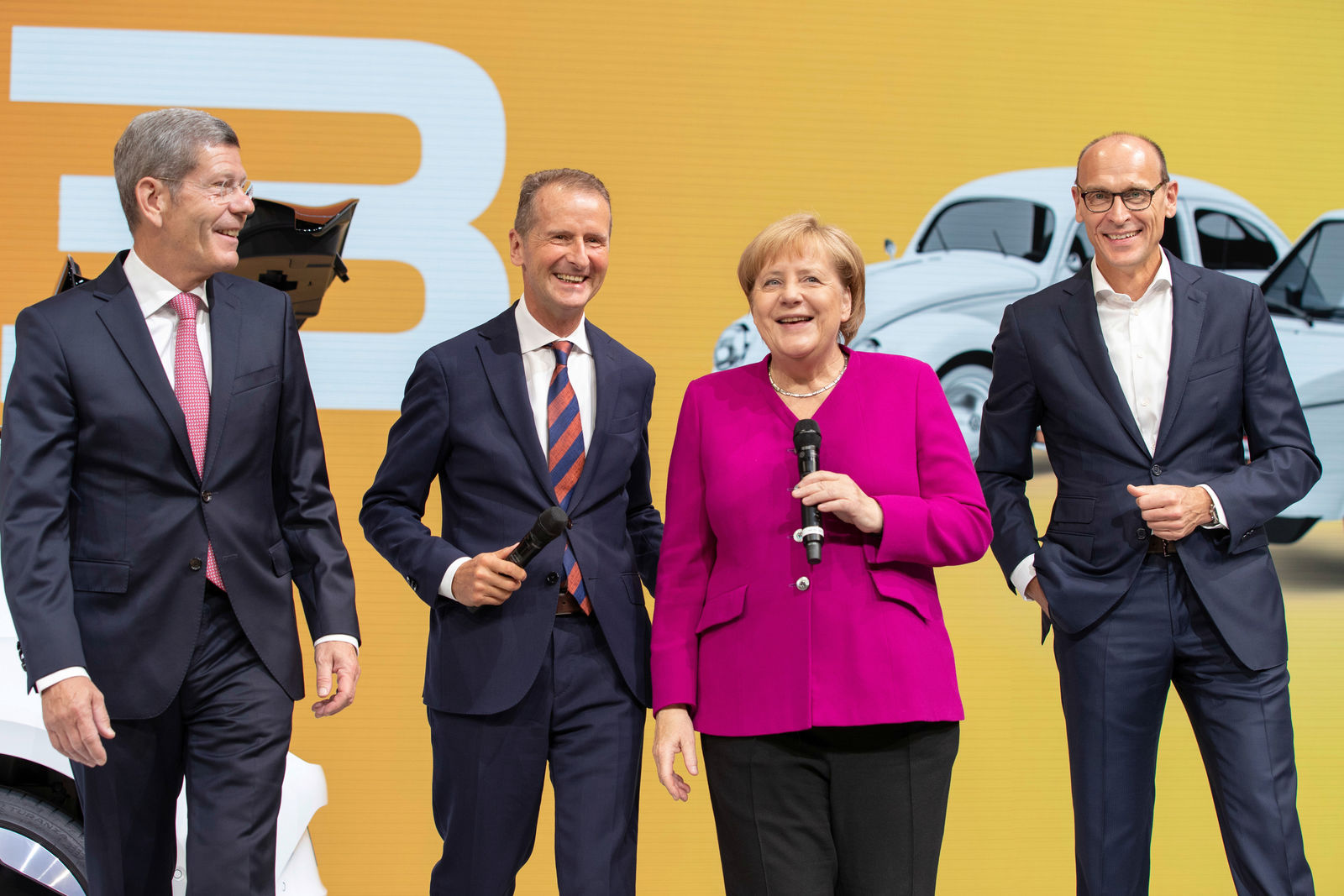 Chancellor Merkel visits Volkswagen at the IAA