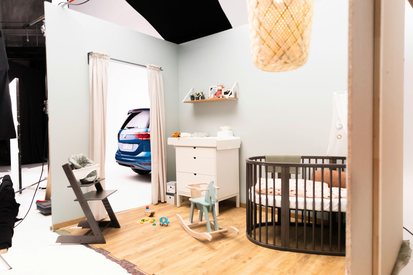 Story "Enough space for a whole child’s room?"