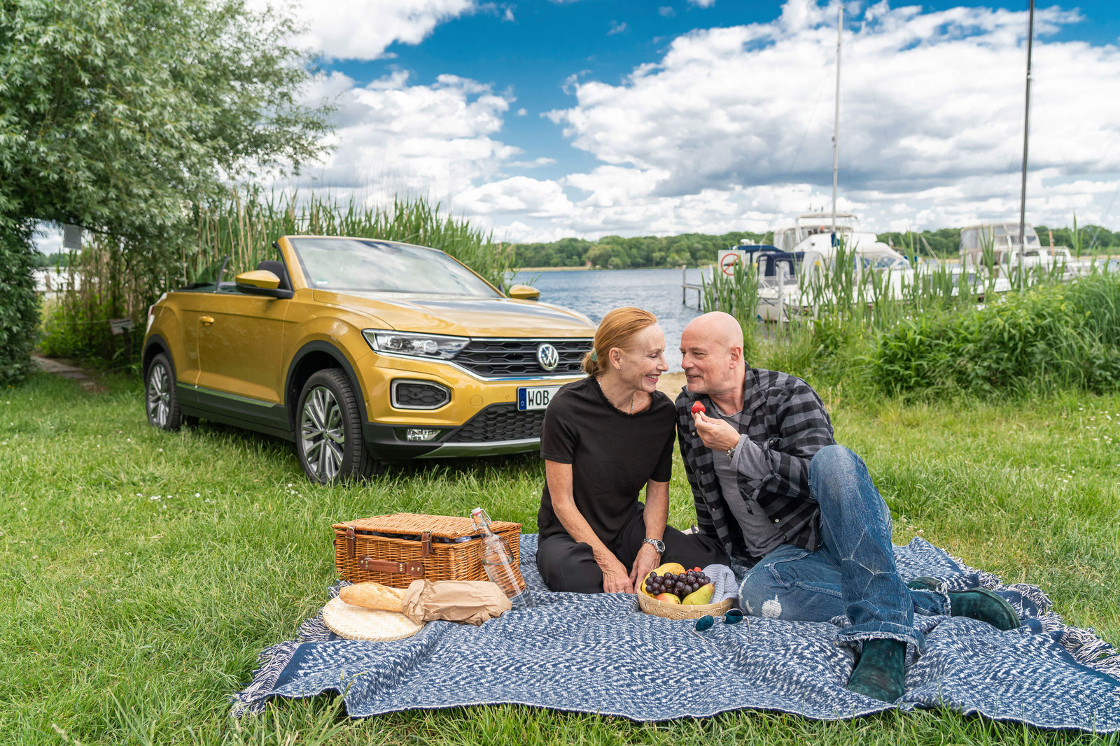 Story "Holiday feeling with the T-Roc Cabriolet in Germany’s Havelland "