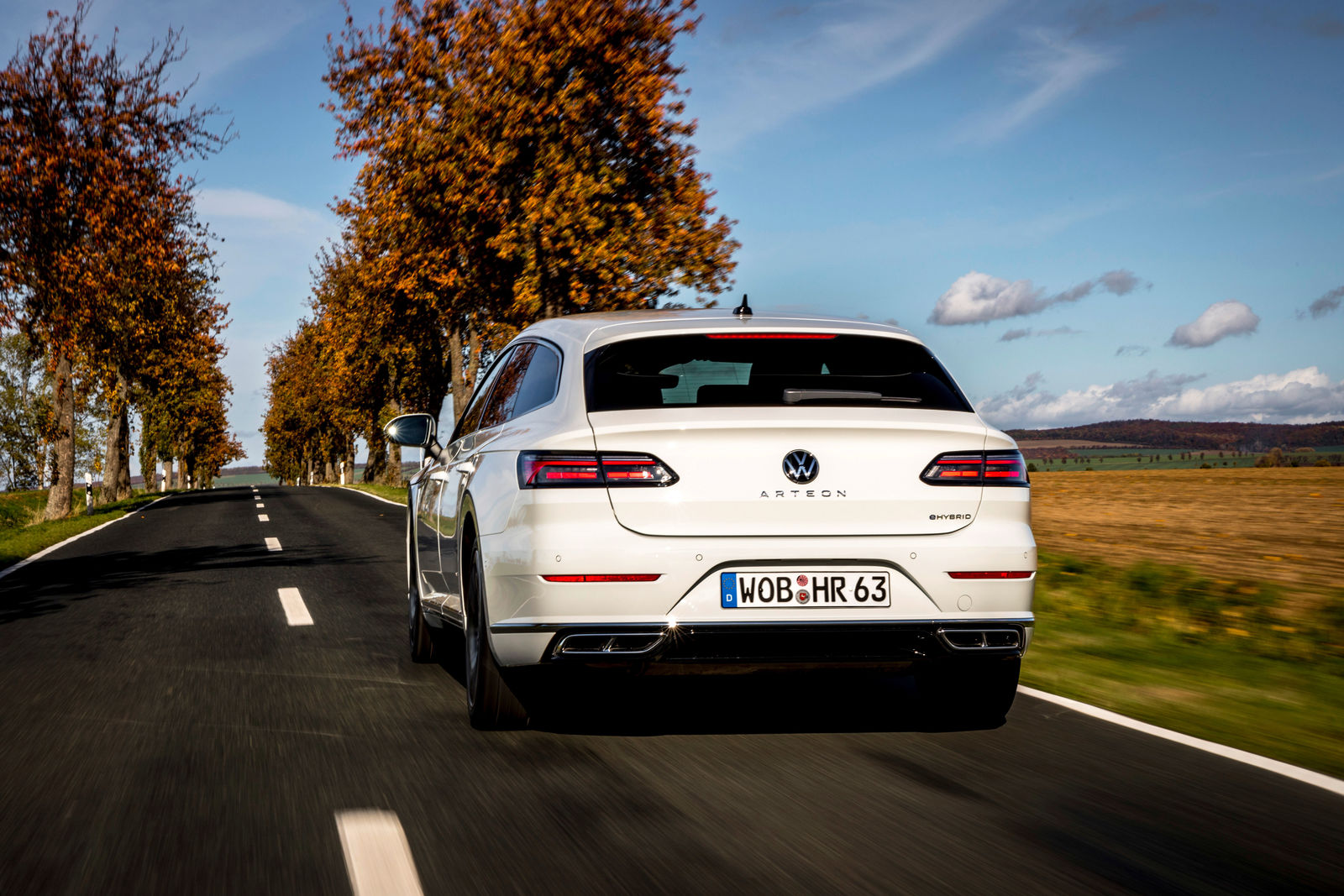 The new Volkswagen Arteon Shooting Brake eHybrid R-Line