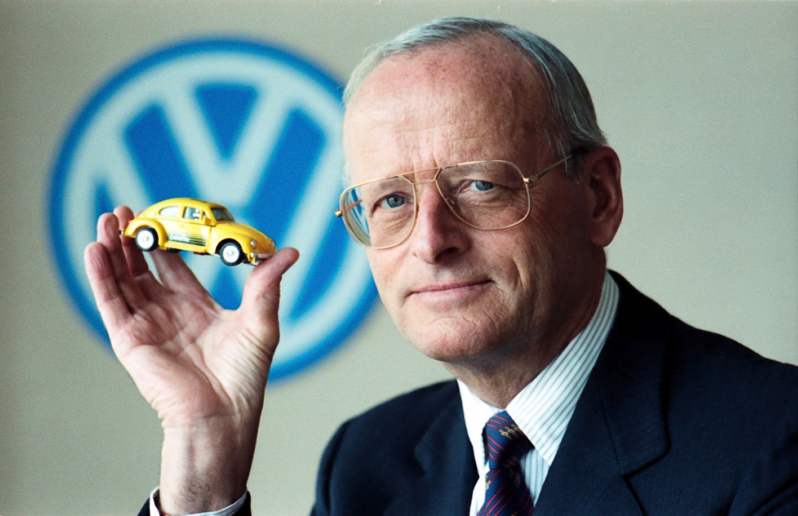 Prof. Dr. Carl H. Hahn, Chairman of the Board of Management of Volkswagen AG from 1982 to 1992