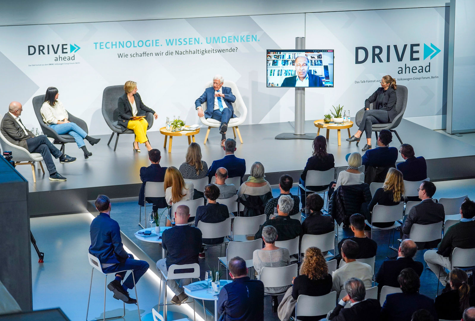 DRIVE.ahead Panel-Talk im DRIVE. Volkswagen Group Forum in Berlin