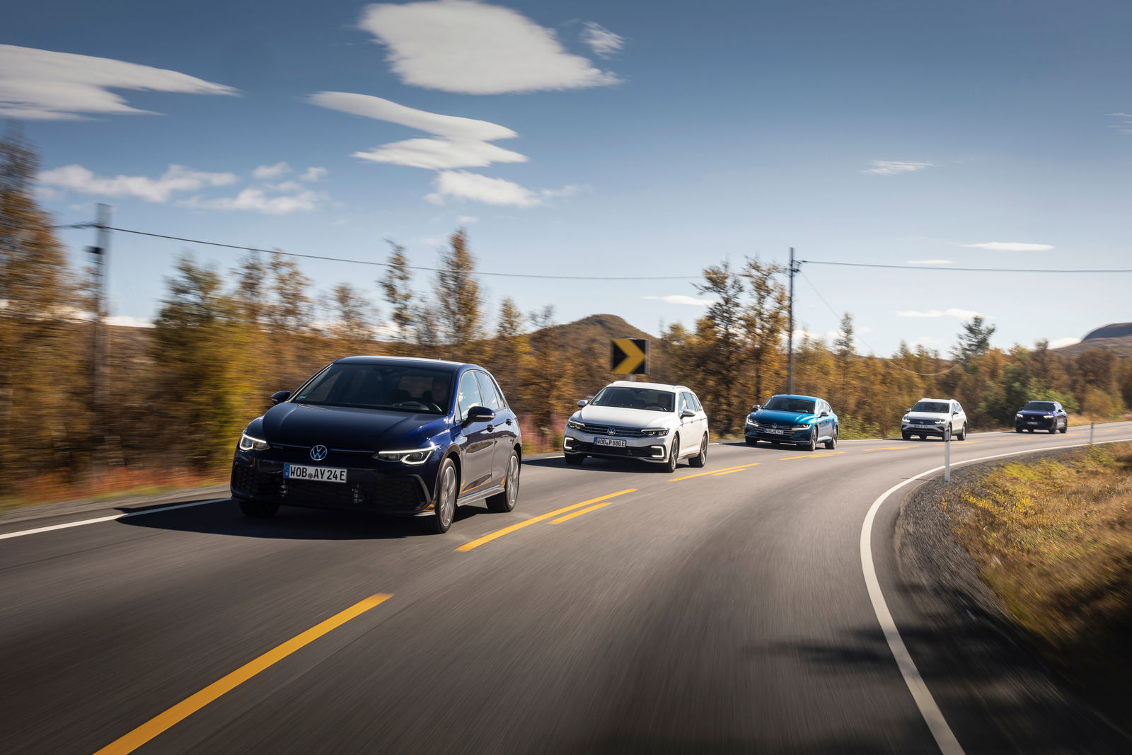 Volkswagen Passat GTE Variant, Touareg R, Tiguan eHybrid, Arteon Shooting Brake eHybrid und Golf GTE
