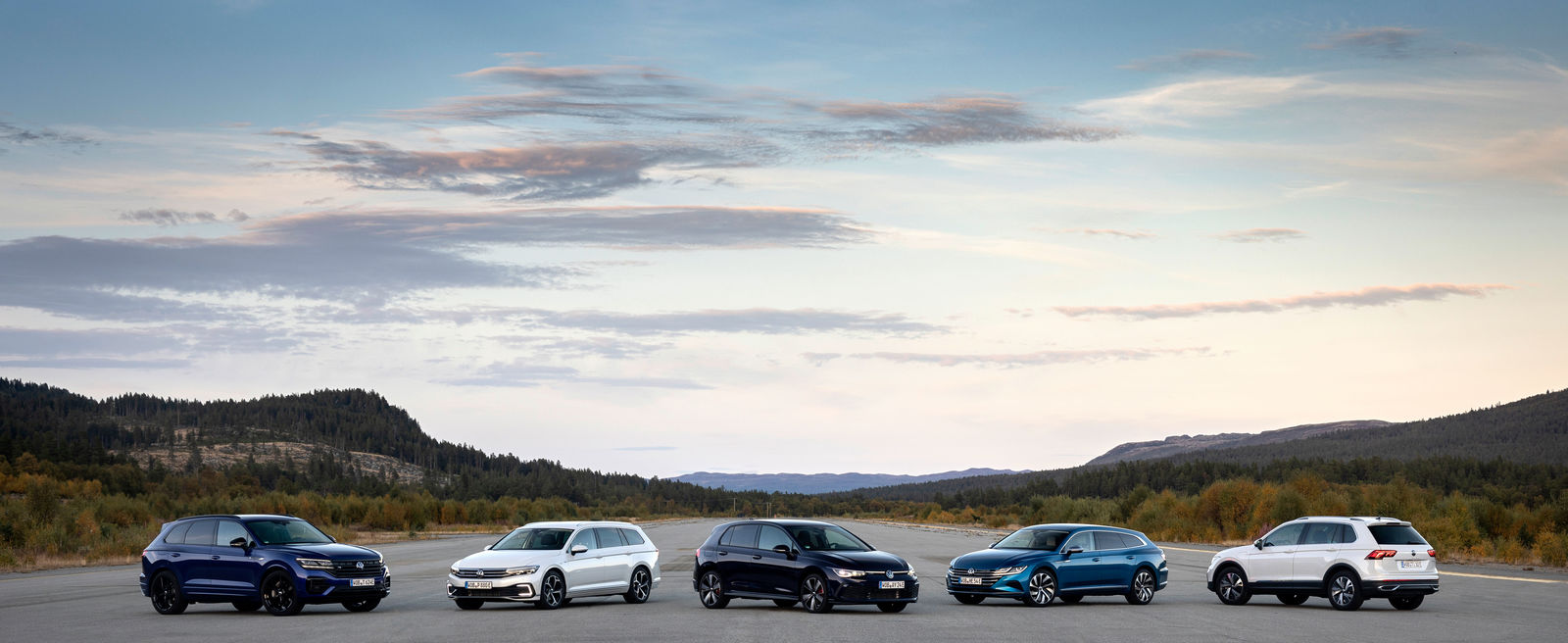 Volkswagen Passat GTE Variant, Touareg R, Tiguan eHybrid, Arteon Shooting Brake eHybrid and Golf GTE