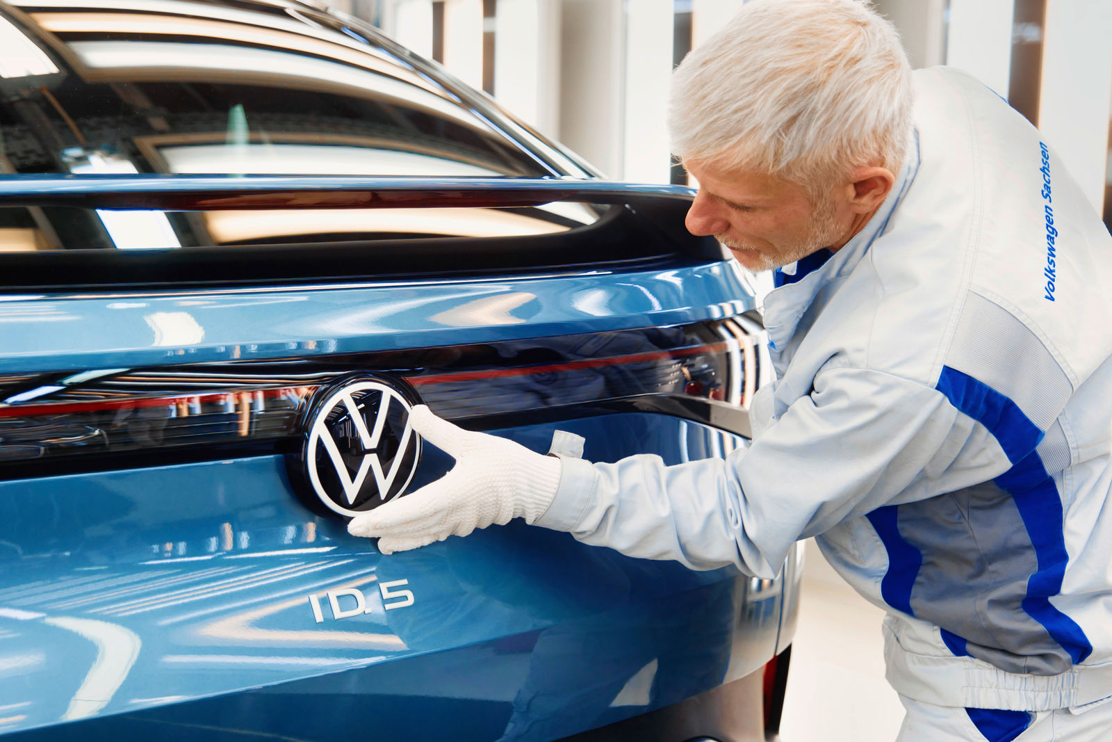 ID.5 in Serie: Volkswagen schließt Transformation des Fahrzeugwerks Zwickau zum E-Standort erfolgreich ab