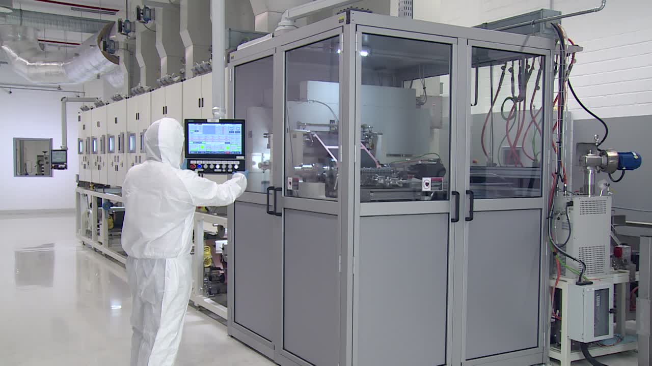 Battery cell production at Volkswagen Salzgitter, production steps “coating and drying”